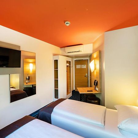 B&B Hotel Konstanz Exteriör bild